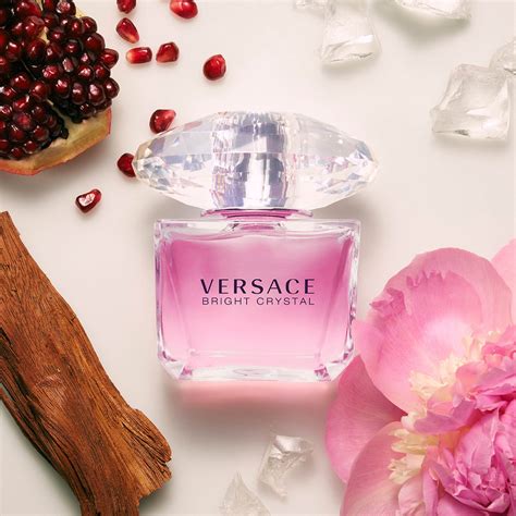 dossier versace bright crystal.